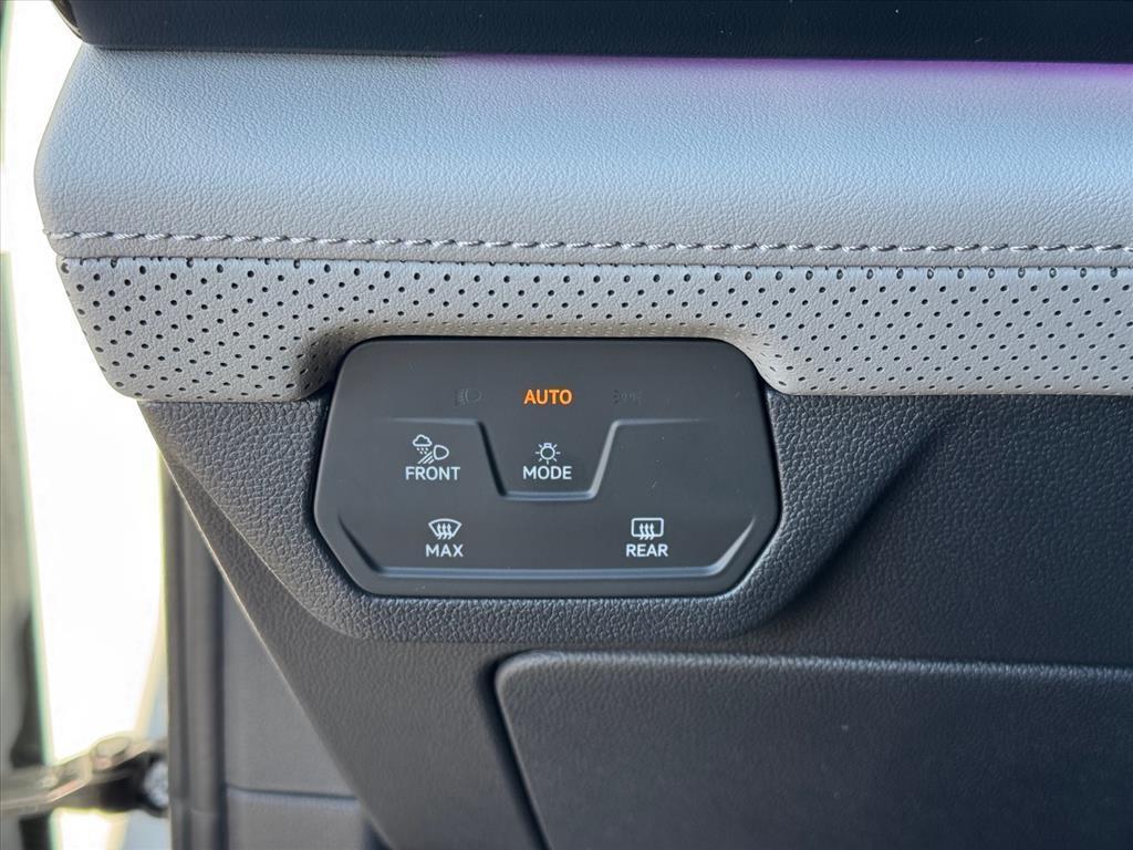 new 2026 Volkswagen Atlas car, priced at $47,026