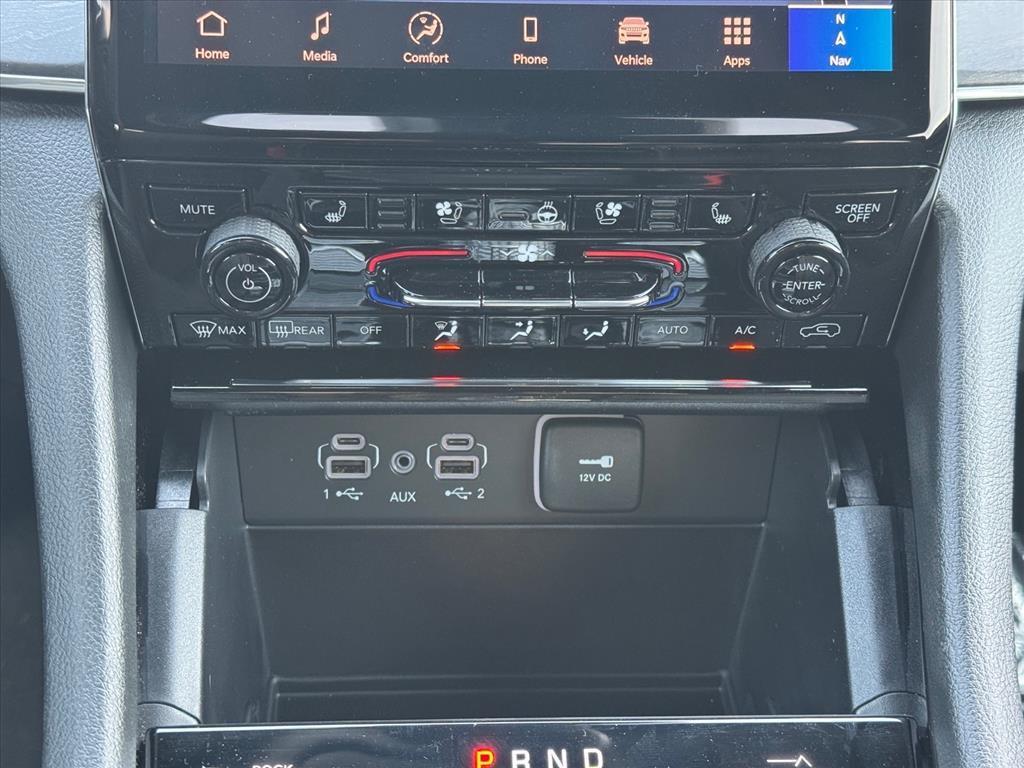 new 2025 Jeep Grand Cherokee car, priced at $56,488