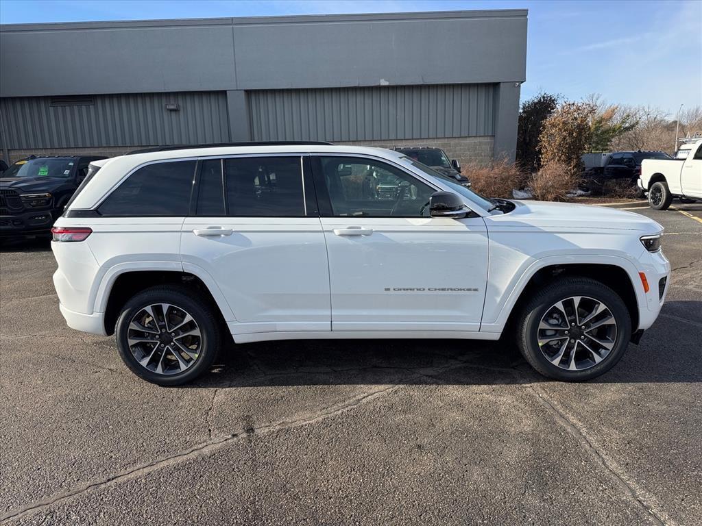 new 2025 Jeep Grand Cherokee car, priced at $56,488