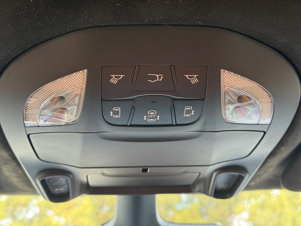 new 2026 Chrysler Pacifica car, priced at $59,220