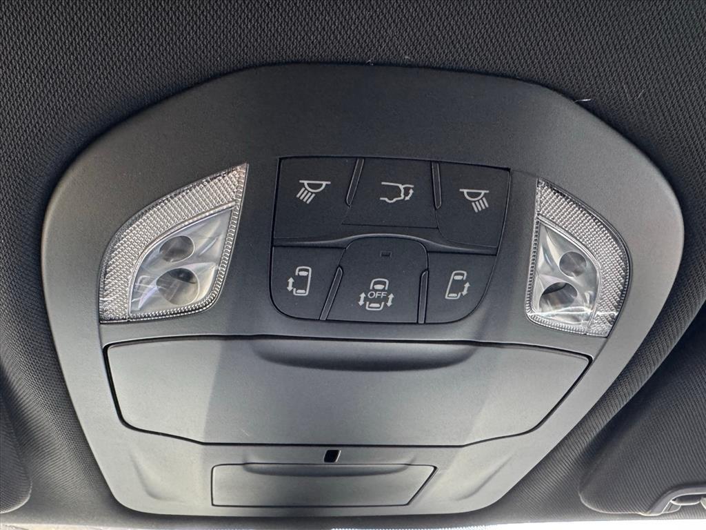 new 2026 Chrysler Pacifica car, priced at $39,783