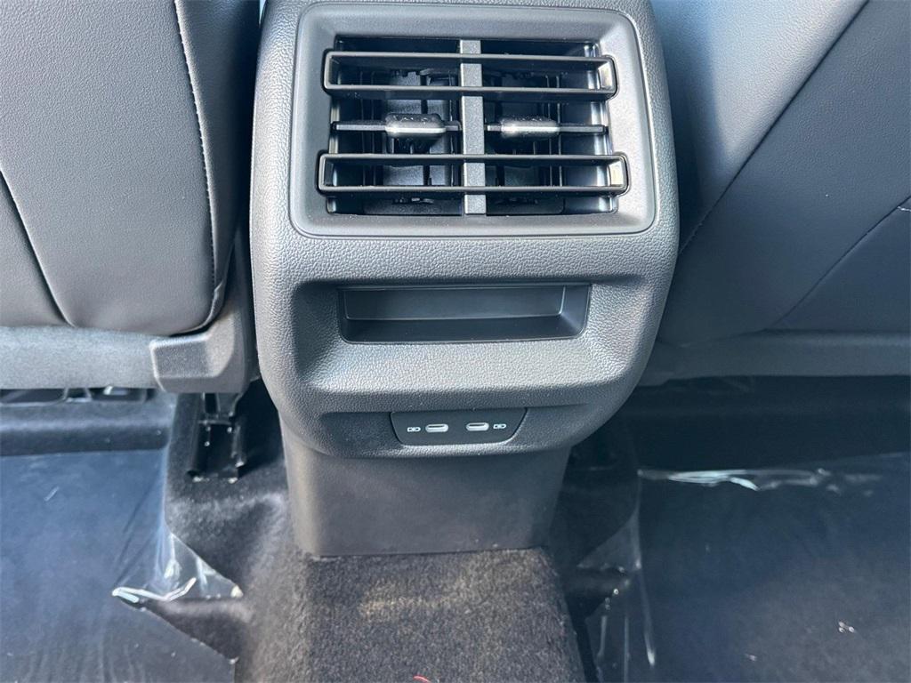 new 2026 Volkswagen Tiguan car, priced at $36,556