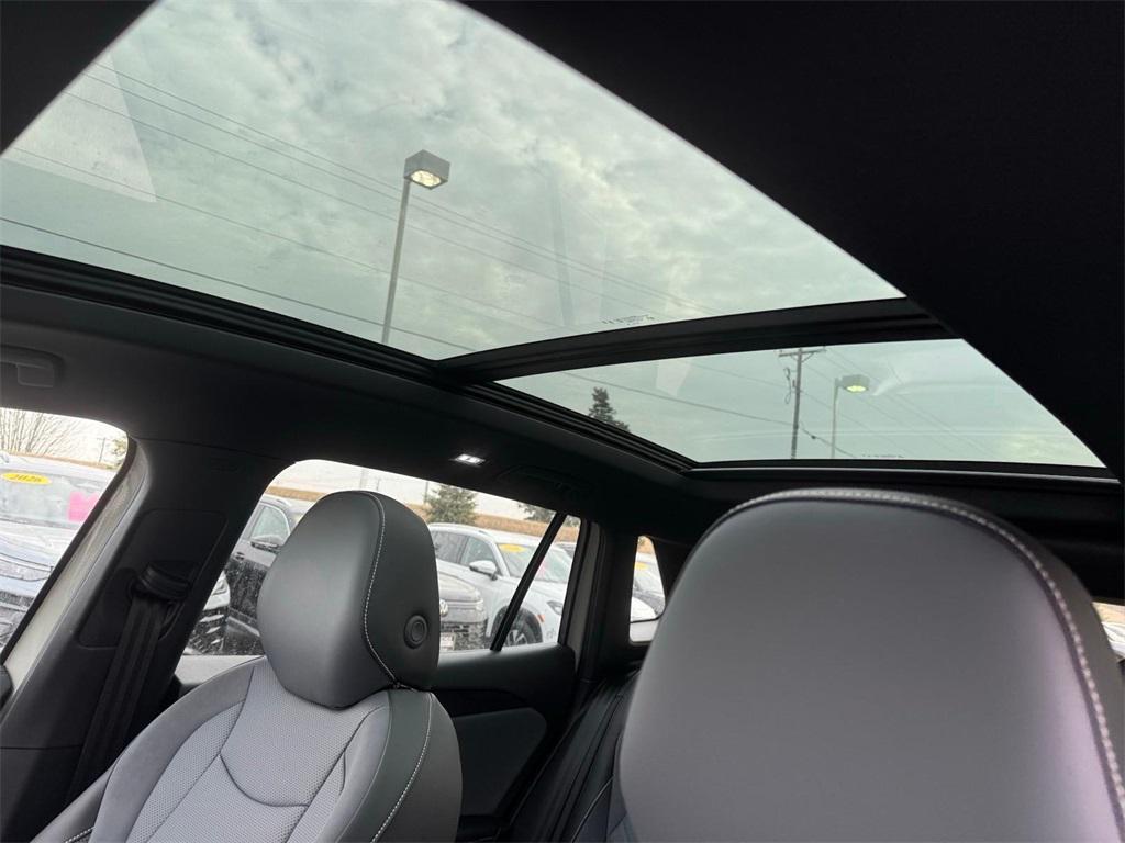 new 2026 Volkswagen Tiguan car, priced at $38,749