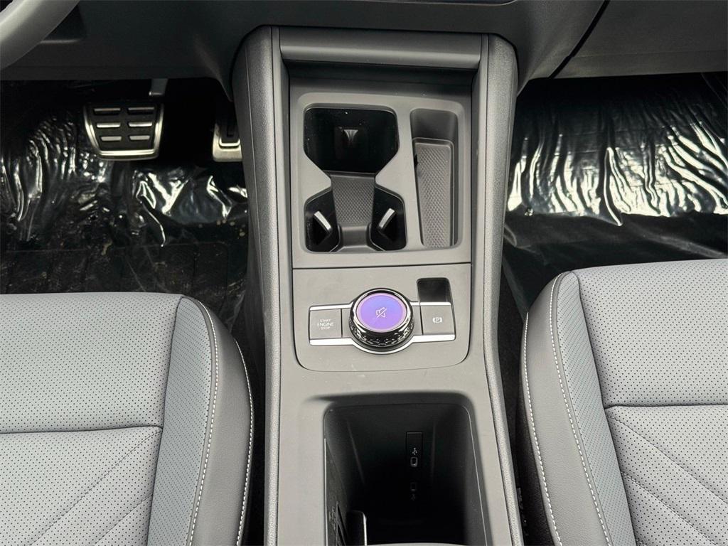 new 2026 Volkswagen Tiguan car, priced at $38,749