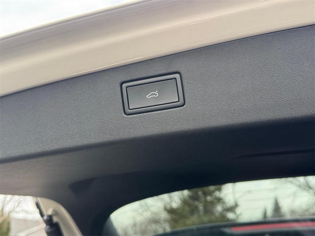 new 2026 Volkswagen Tiguan car, priced at $38,749