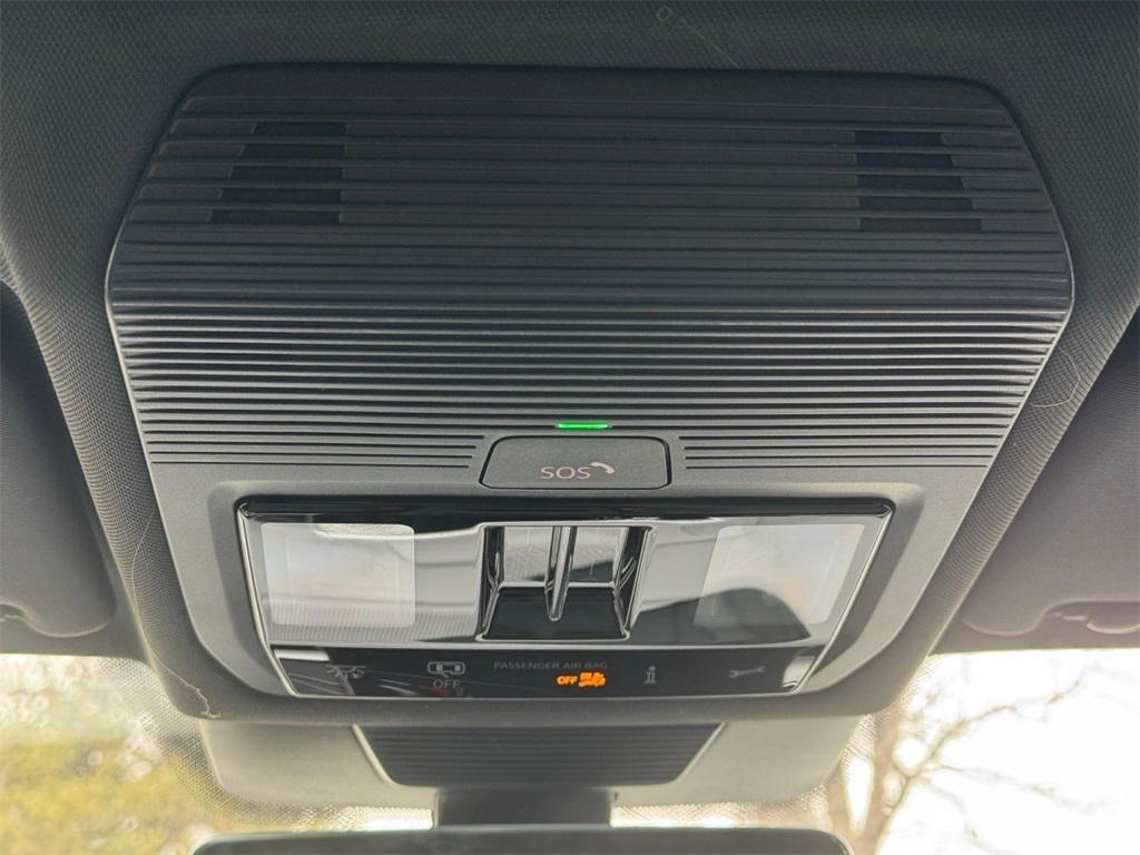 new 2026 Volkswagen Tiguan car, priced at $38,749