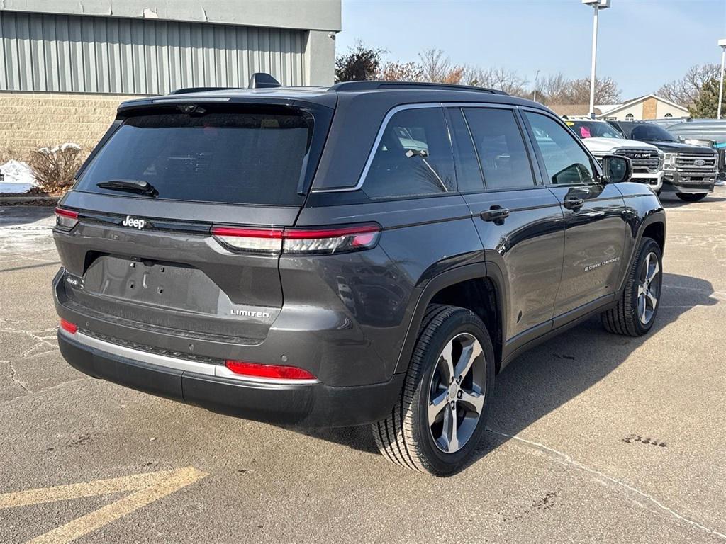 new 2026 Jeep Grand Cherokee car, priced at $49,911