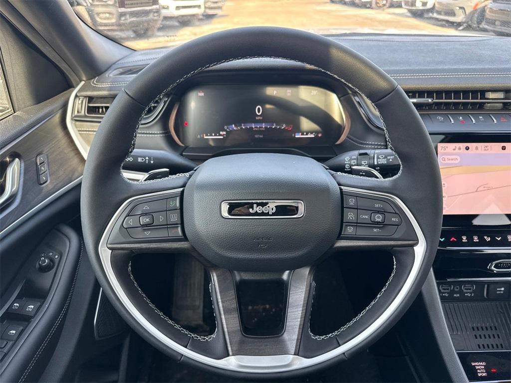 new 2026 Jeep Grand Cherokee car, priced at $49,911