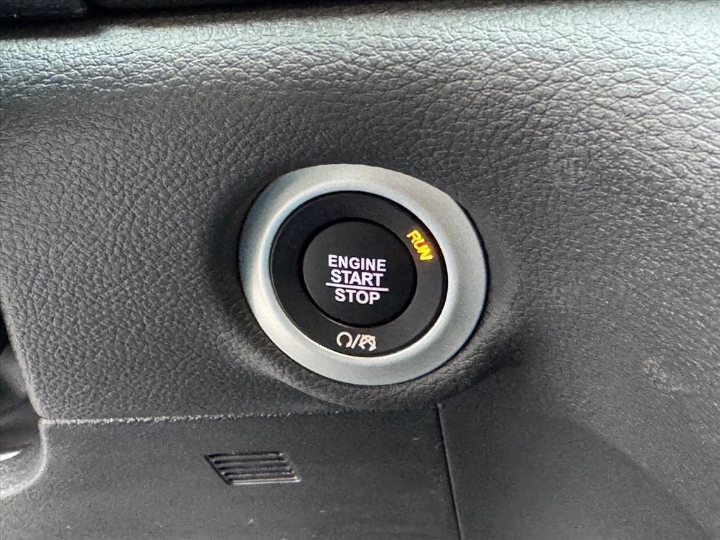 new 2026 Chrysler Pacifica car, priced at $40,418