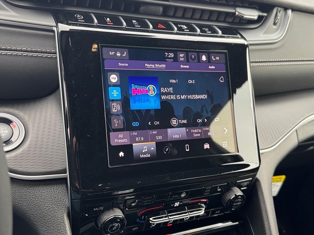 new 2025 Jeep Grand Cherokee car, priced at $44,180