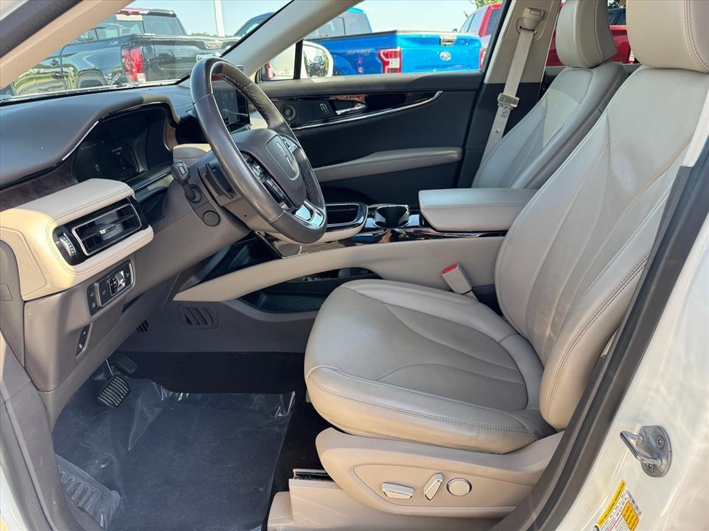 used 2022 Lincoln Nautilus car, priced at $30,714