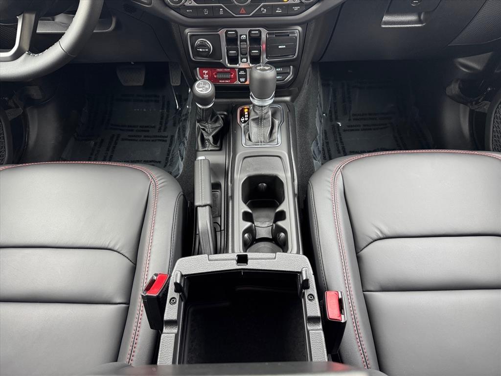 new 2026 Jeep Wrangler car, priced at $61,115