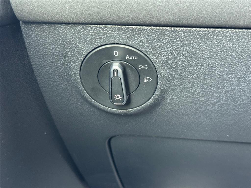 new 2026 Volkswagen Taos car, priced at $34,329