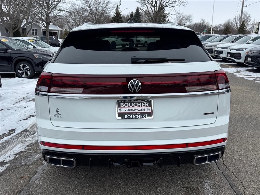 new 2026 Volkswagen Atlas Cross Sport car, priced at $51,908