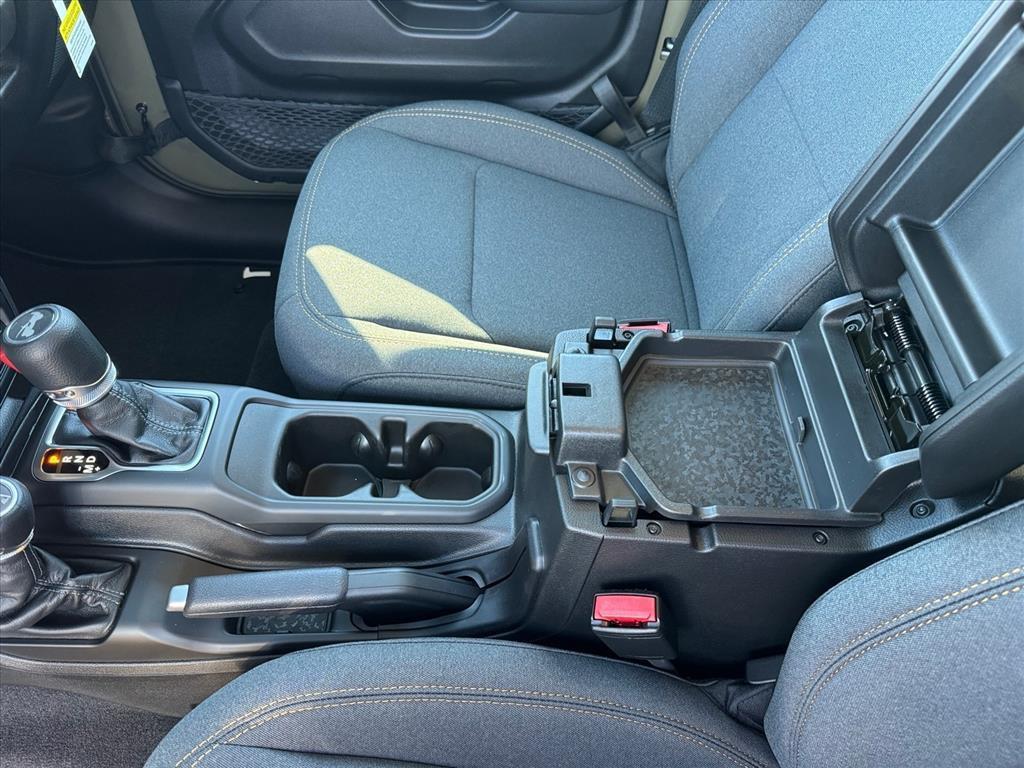 new 2026 Jeep Wrangler car, priced at $47,620