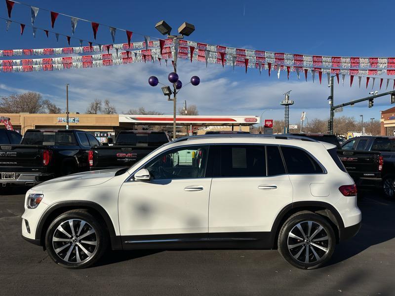 used 2021 Mercedes-Benz GLB 250 car, priced at $23,900