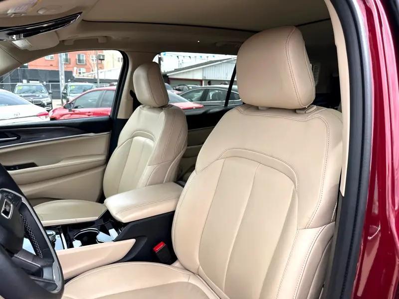 used 2022 Jeep Grand Cherokee L car, priced at $30,498