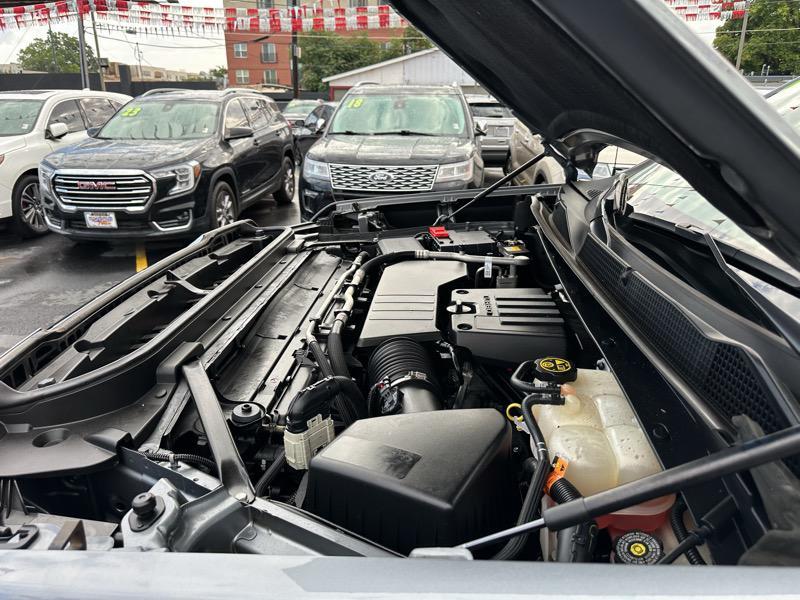 used 2022 GMC Sierra 1500 car, priced at $33,398