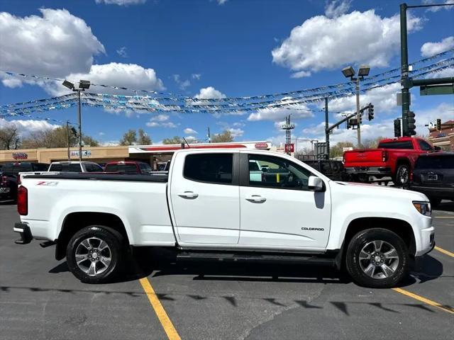 2019 WHITE Chevrolet Colorado