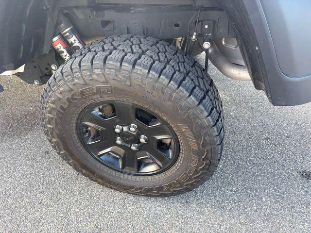 used 2023 Jeep Gladiator car, priced at $37,789