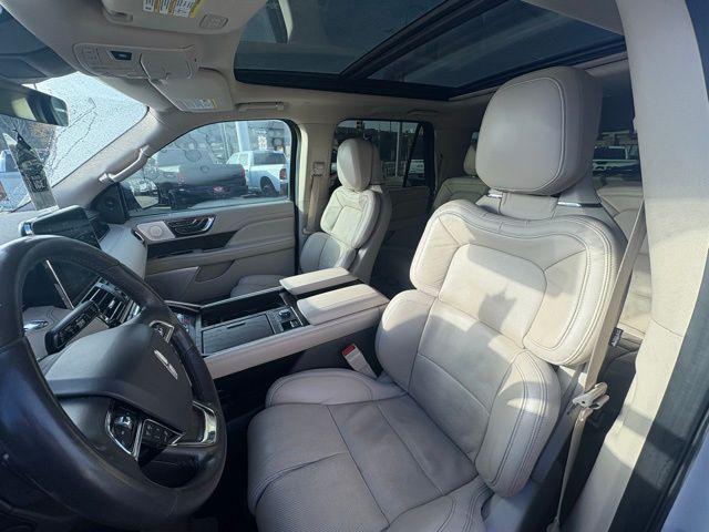 new 2021 Lincoln Navigator car, priced at $36,987