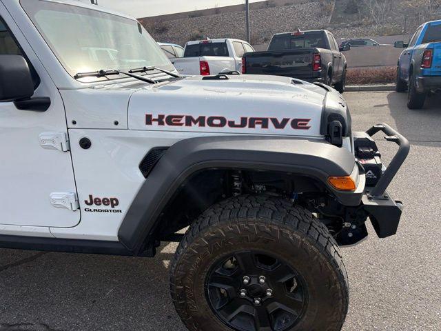 used 2022 Jeep Gladiator car, priced at $36,987