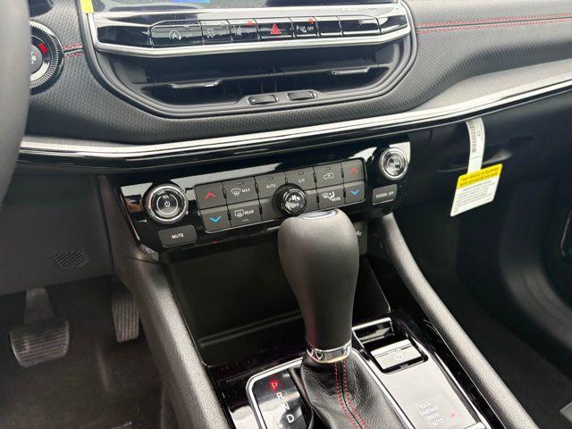 new 2026 Jeep Compass car, priced at $31,204