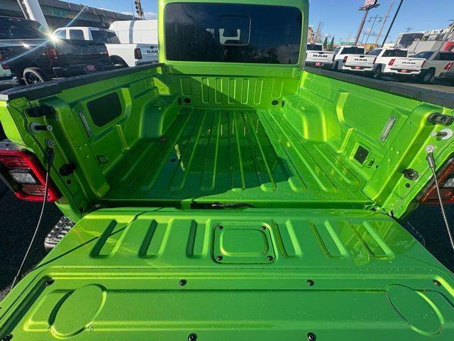 new 2026 Jeep Gladiator car, priced at $54,689