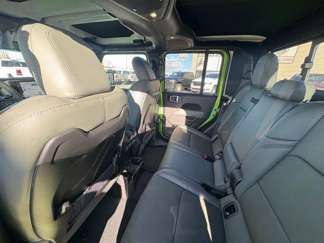 new 2026 Jeep Gladiator car, priced at $54,689