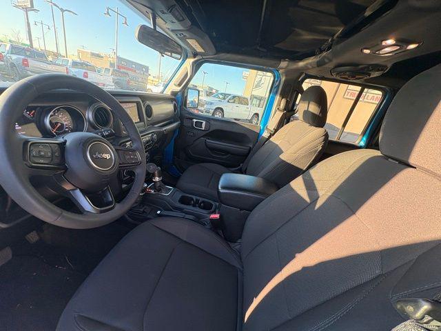 used 2023 Jeep Gladiator car, priced at $27,793