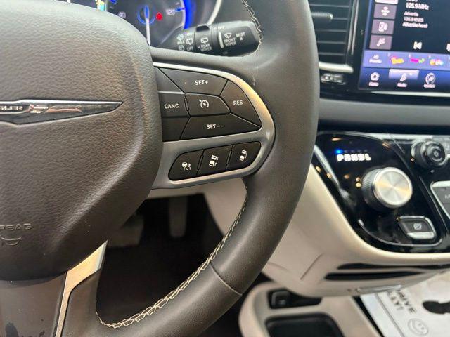 used 2024 Chrysler Pacifica car, priced at $26,793