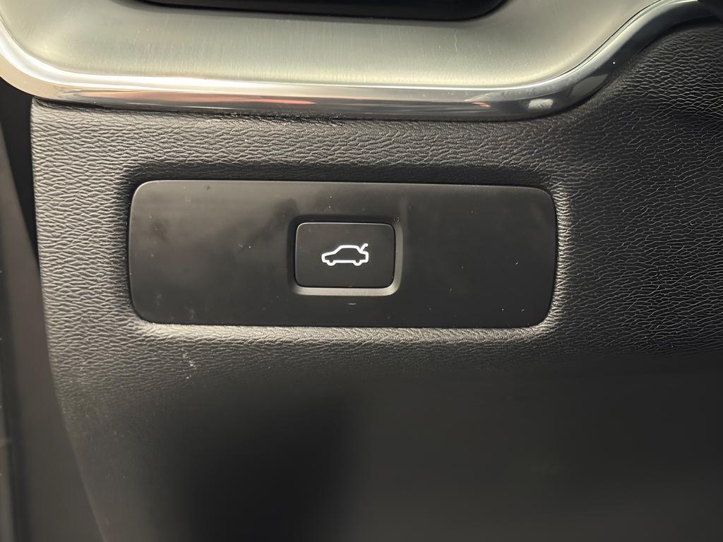 used 2024 Volvo XC60 car, priced at $32,398