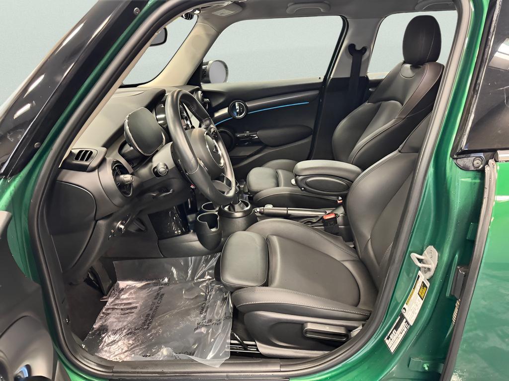 used 2024 MINI Hardtop car, priced at $27,447