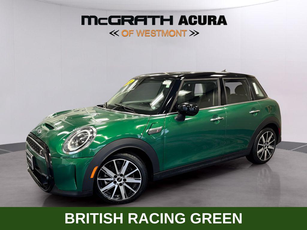used 2024 MINI Hardtop car, priced at $27,447
