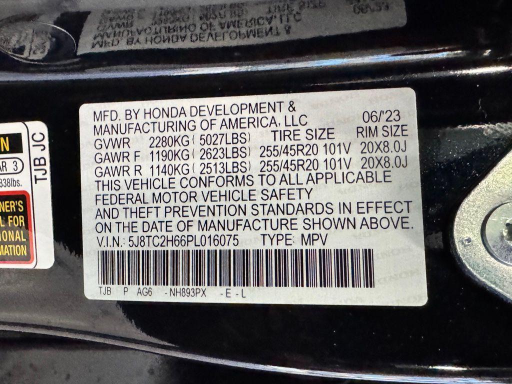 used 2023 Acura RDX car, priced at $37,994