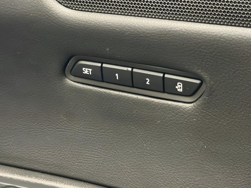 used 2019 Cadillac XT5 car, priced at $19,966