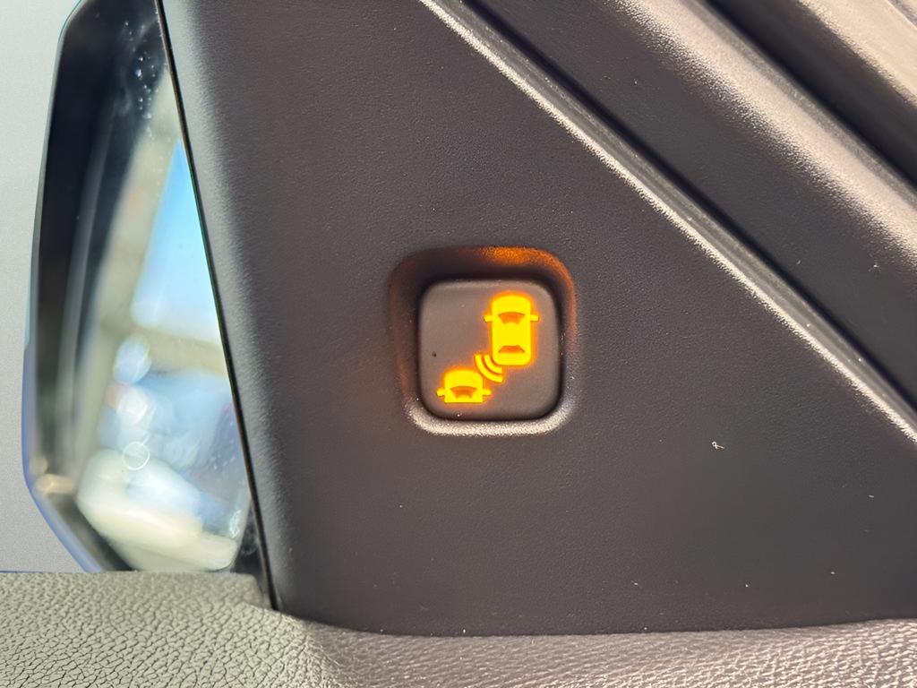 used 2023 Acura RDX car, priced at $33,437