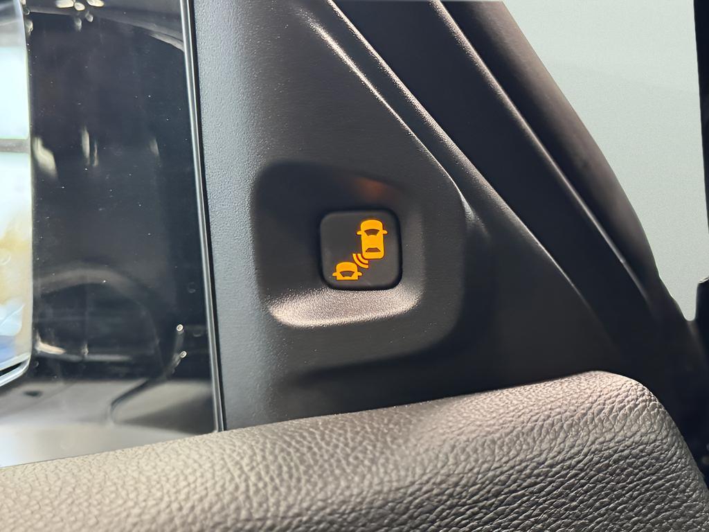 new 2026 Acura MDX car, priced at $68,950