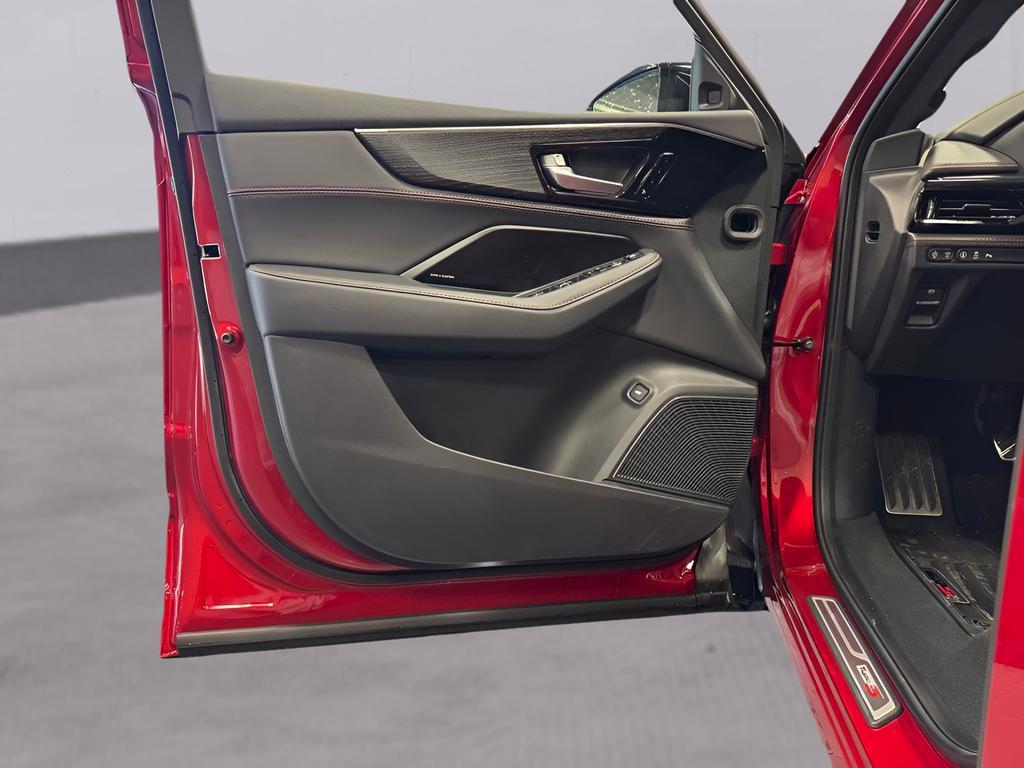 new 2026 Acura MDX car, priced at $77,900