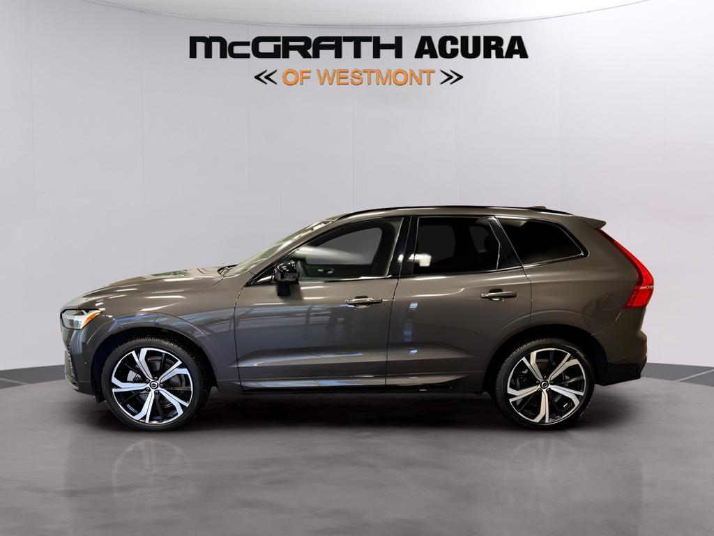 used 2022 Volvo XC60 car, priced at $31,935