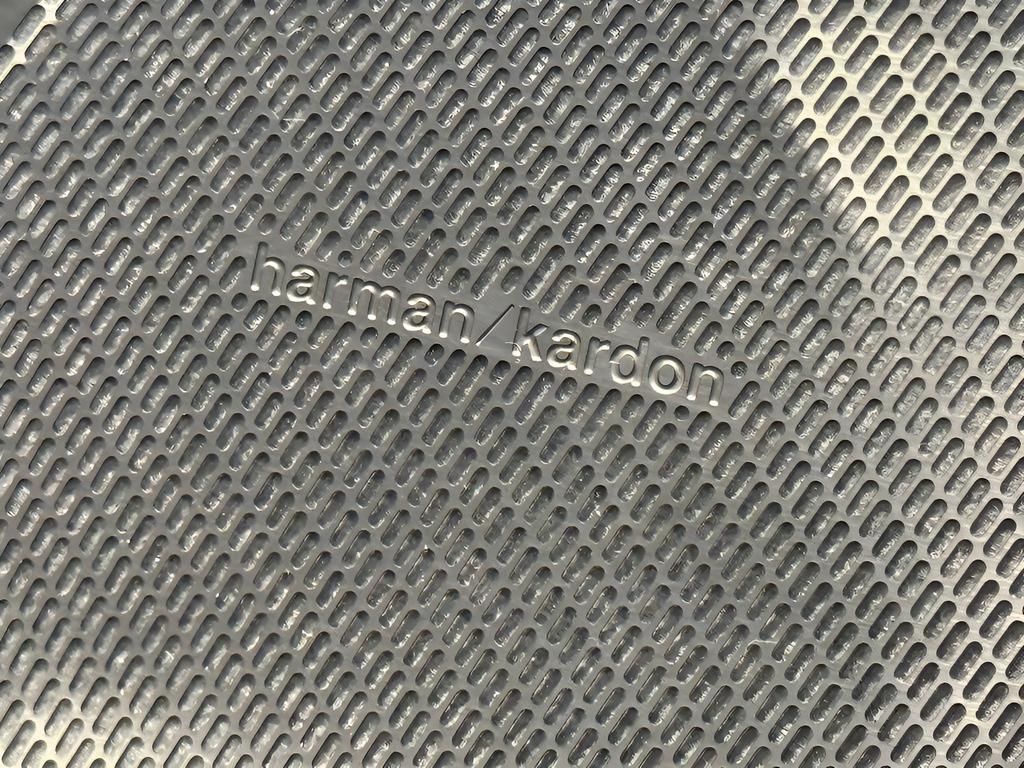 used 2022 Volvo XC60 car, priced at $31,935