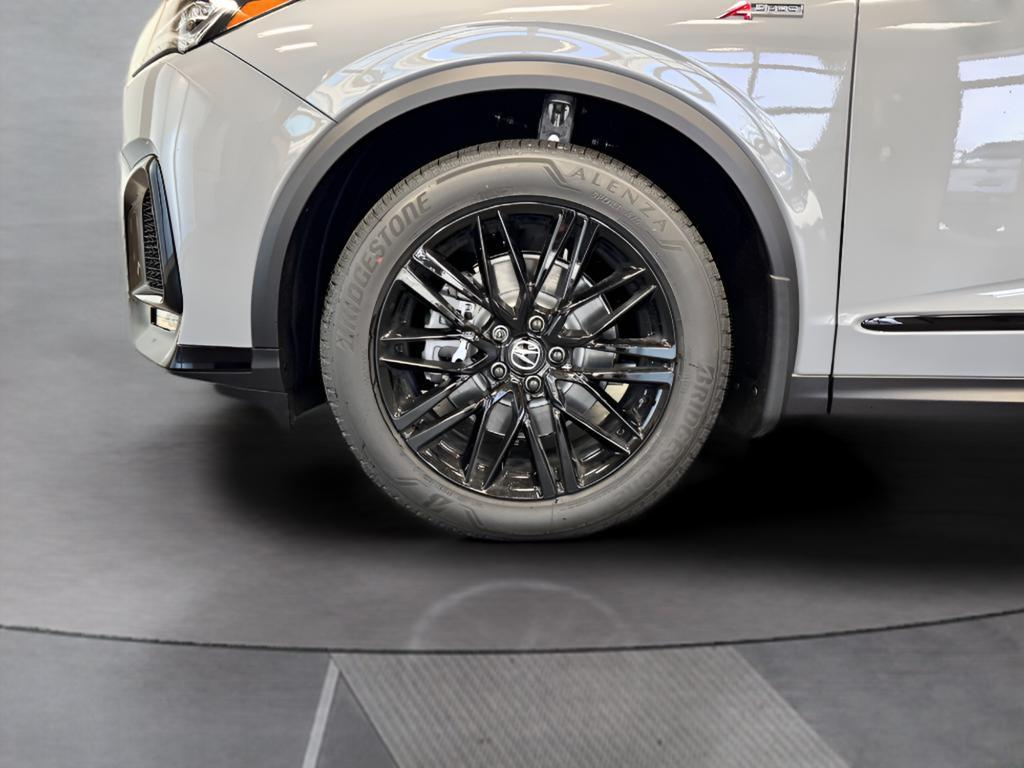 new 2026 Acura MDX car, priced at $70,950