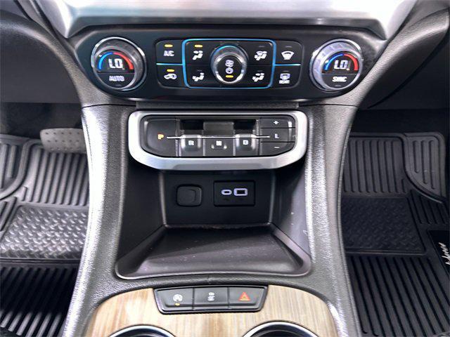 used 2023 GMC Acadia car, priced at $29,792
