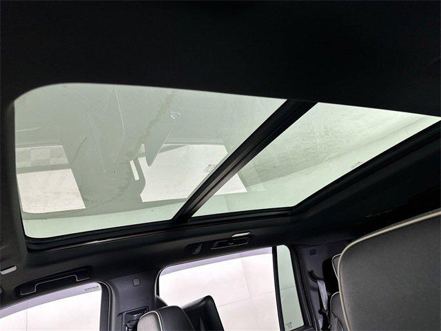 used 2021 GMC Yukon XL car