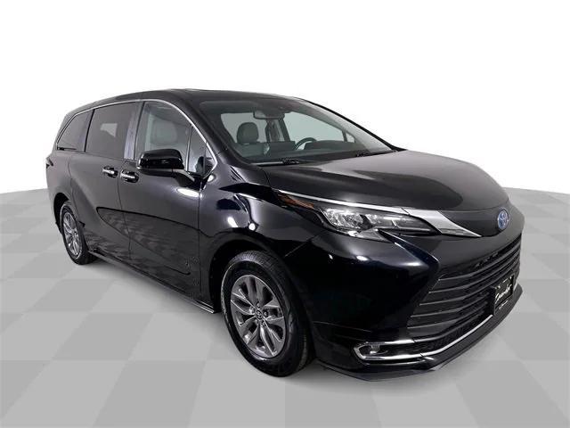 used 2024 Toyota Sienna car, priced at $42,781