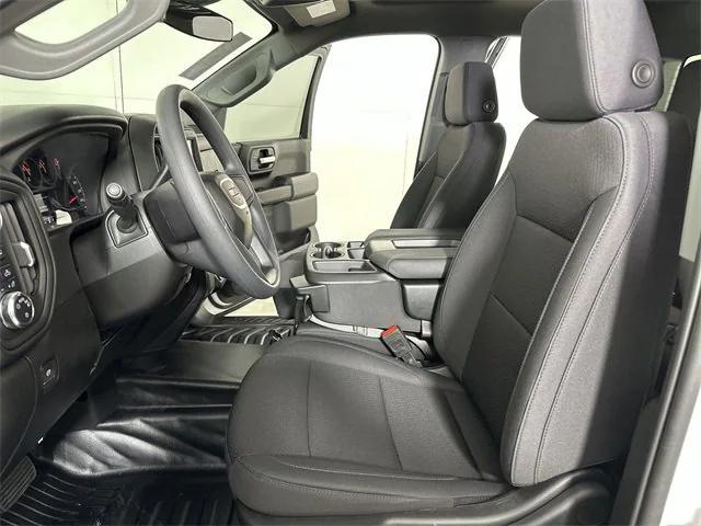 new 2025 GMC Sierra 1500 car, priced at $39,990