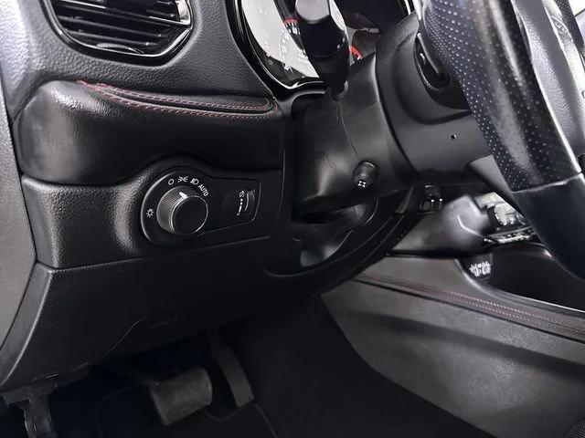used 2024 Dodge Durango car, priced at $27,293