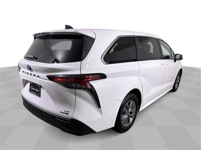used 2022 Toyota Sienna car, priced at $25,582