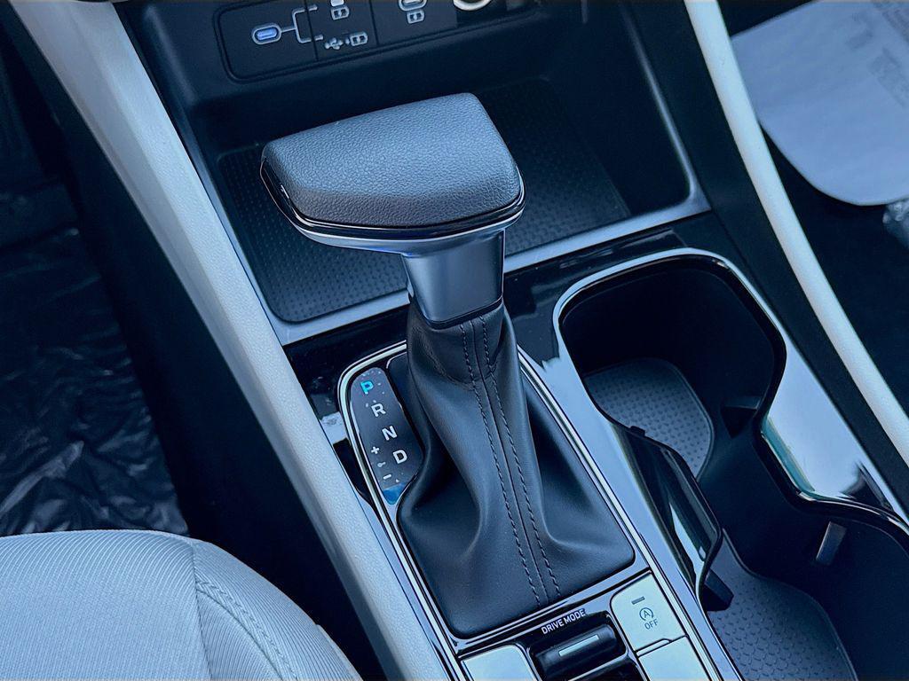 new 2026 Hyundai Tucson car, priced at $35,060