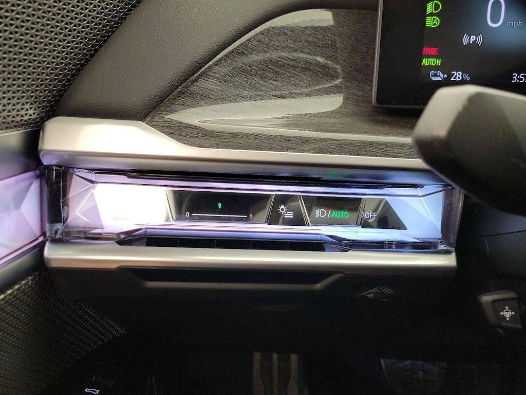 used 2024 BMW i7 car, priced at $62,998